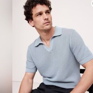 Banana Republic Cotton zig-zag V-Neck Sweater in Light cool blue Gray. M